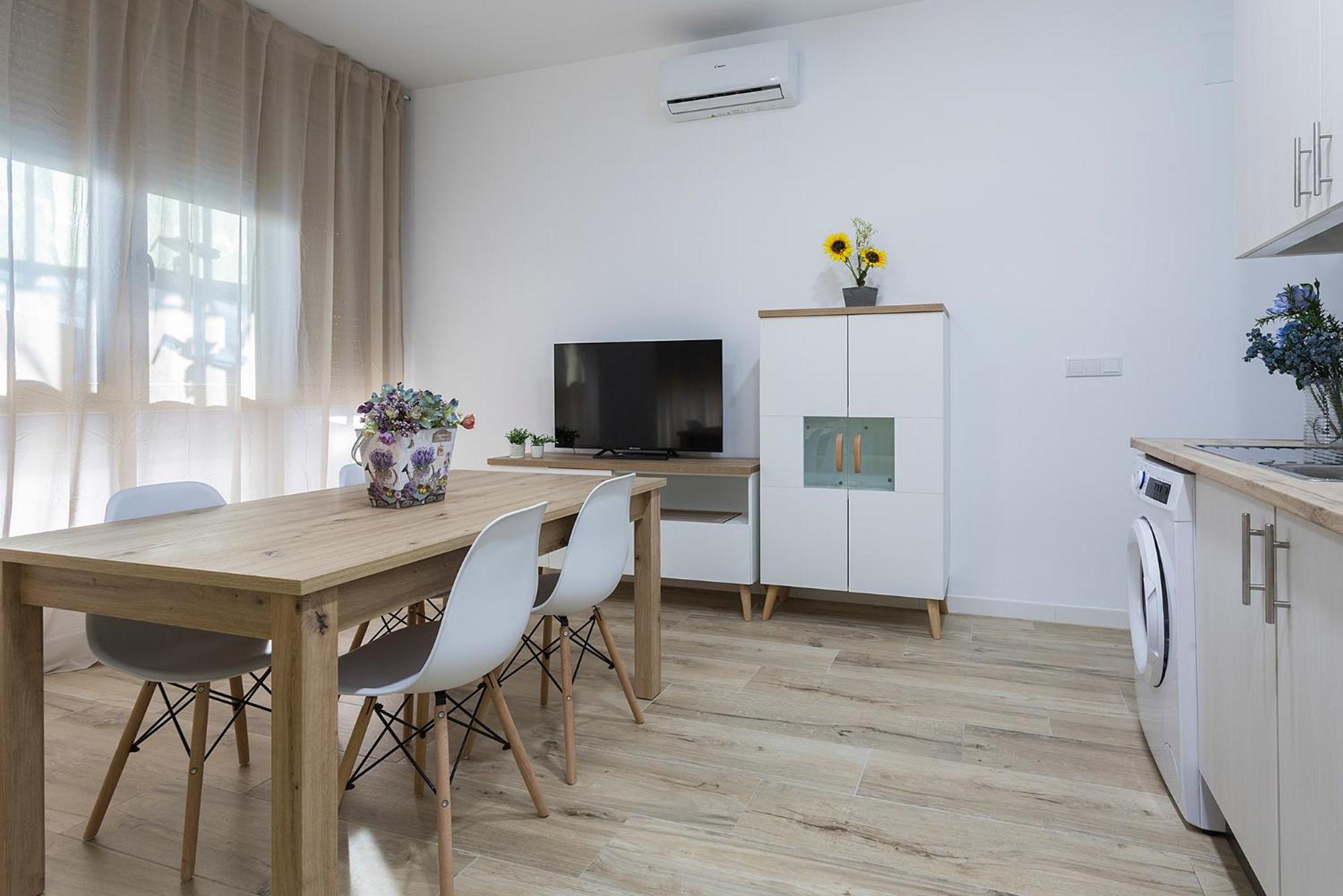 Estudio Moderno Playa Victoria Apartment *